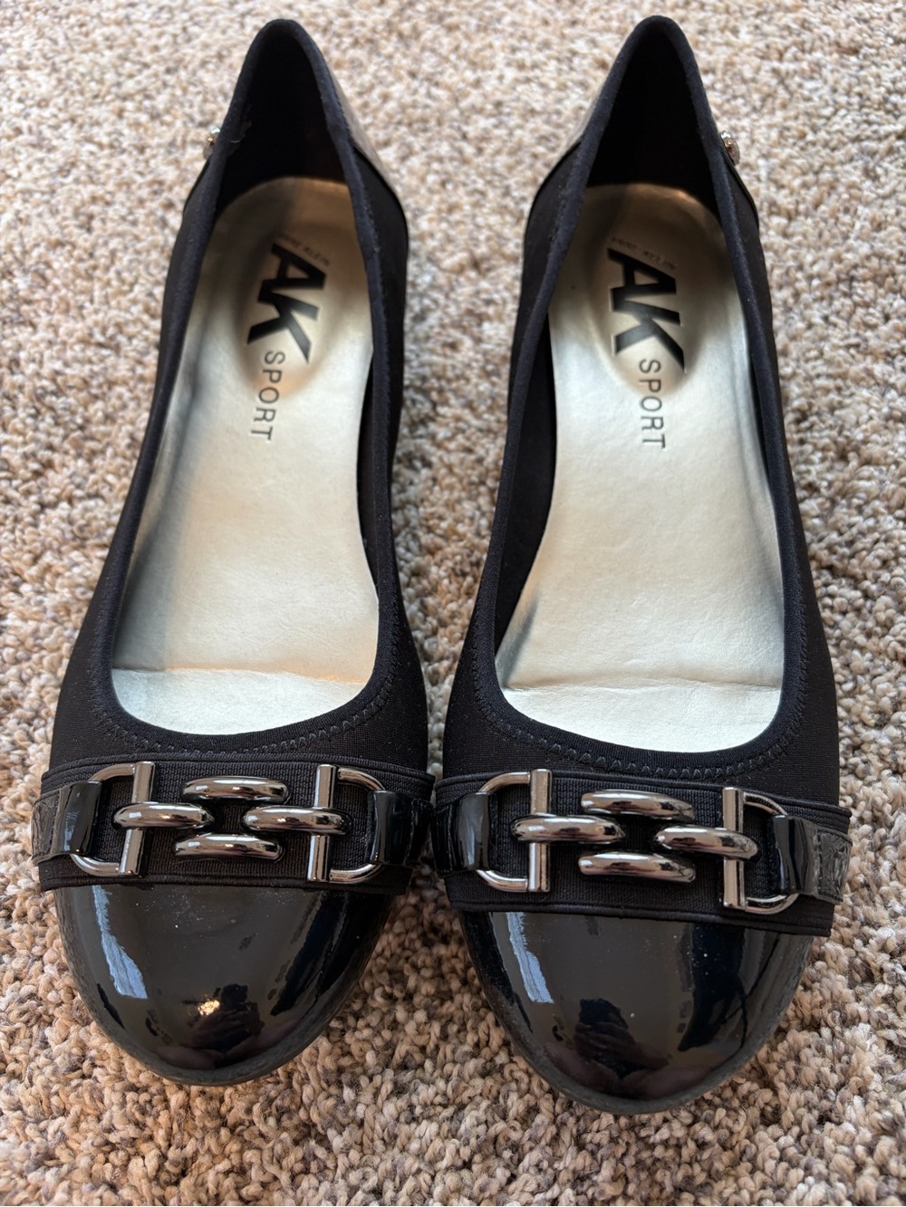 Anne Klein Black Patent Toe Ballet Flats with Chain Accent